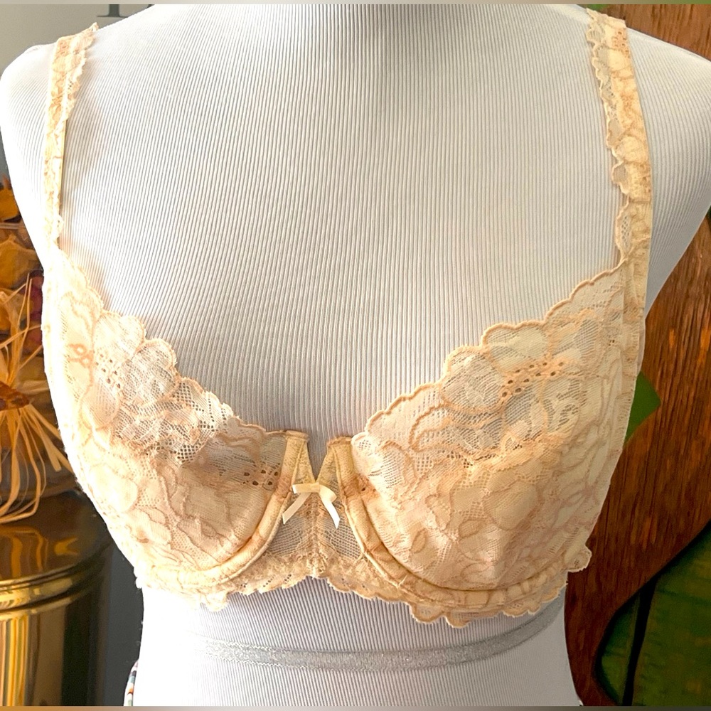 Vintage 2004 Victoria’s Secret Bra 36C